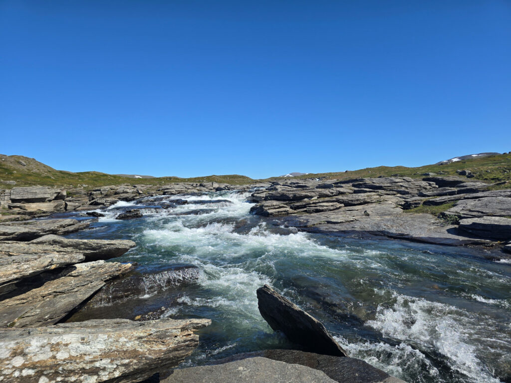 Fjällbäck före Sitasjaure